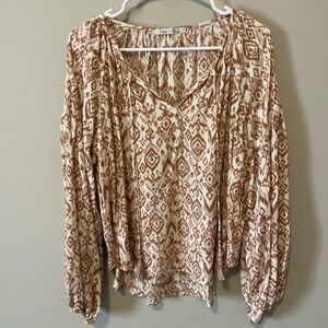 Dex Women's Rust Patterned Top